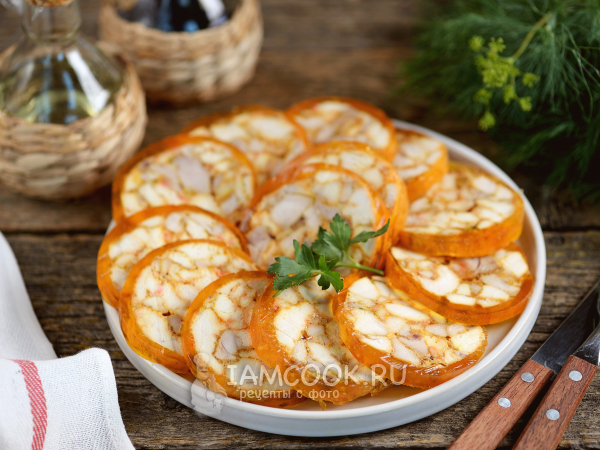 Мраморный рулет из курицы с желатином, рецепт с фото