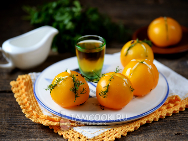 Малосольные помидоры в пакете (с чесноком), рецепт с фото