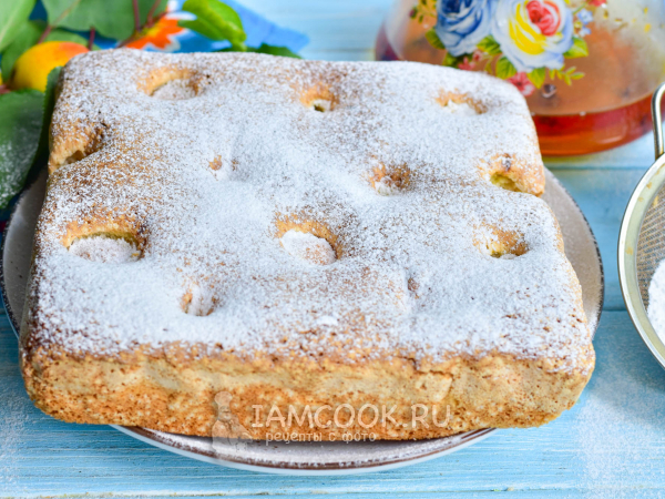 Бисквит с абрикосами, рецепт с фото