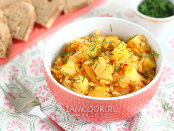 Тушеная картошка с капустой и рисом в мультиварке, рецепт с фото