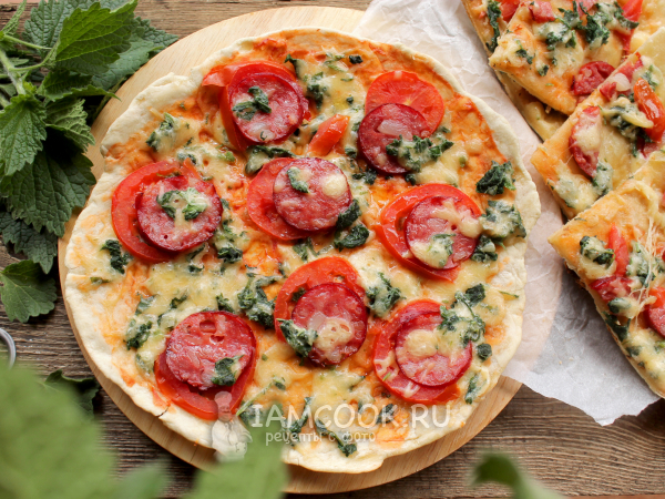 Пицца с крапивой на сковороде, рецепт с фото