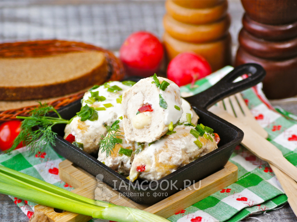 Крученики из куриного филе, рецепт с фото