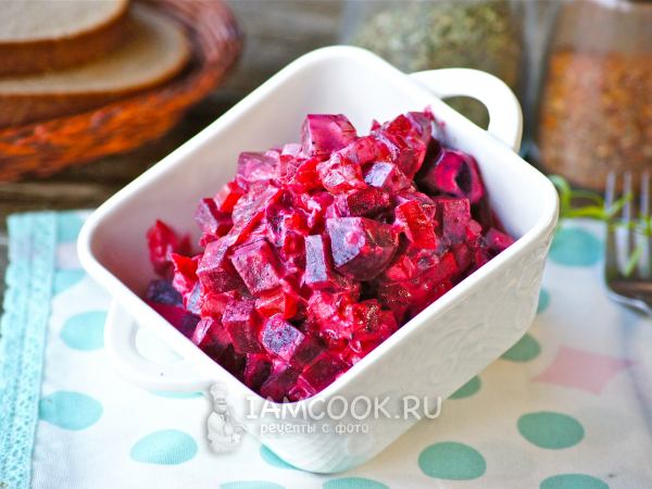 Тушеная свекла в сметане, рецепт с фото