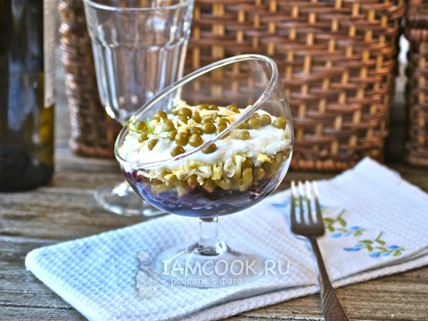 Салат «Простушка», рецепт с фото