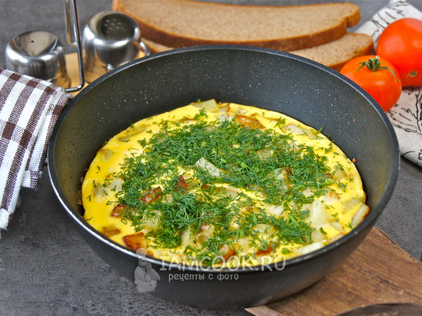 Яичница по-деревенски, рецепт с фото