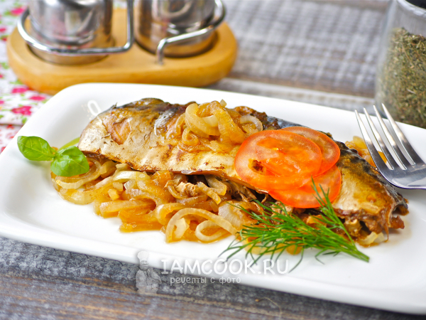 Скумбрия в соевом соусе в духовке, рецепт с фото