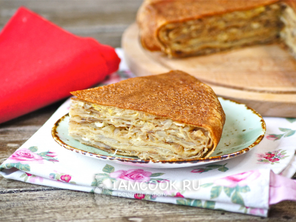 Блинный пирог с капустой, рецепт с фото
