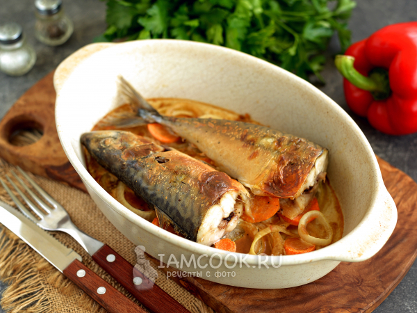Скумбрия в сметане и горчице в духовке, рецепт с фото