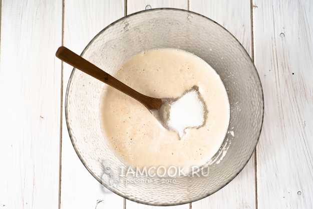 Заводим опару для булочек