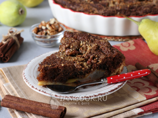 Пирог с грушей и грецкими орехами, рецепт с фото