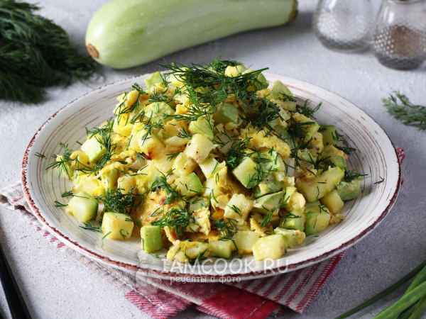 Жареные кабачки с яйцами и сыром, рецепт с фото