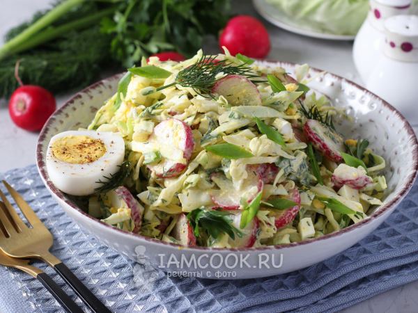 Салат с редиской, капустой и яйцом, рецепт с фото