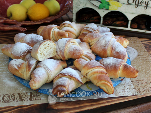 Слойки с марципаном, рецепт с фото