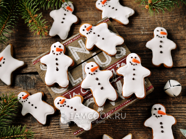 Новогодние имбирные пряники «Снеговики», рецепт с фото