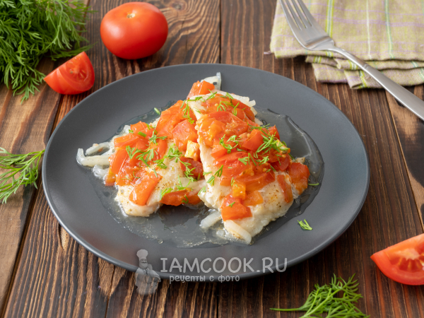 Камбала с помидорами в фольге в духовке, рецепт с фото
