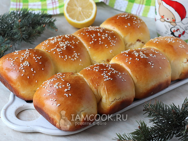 Булочки с курагой (из дрожжевого теста), рецепт с фото