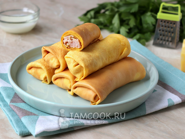 Яичные блины с сыром и ветчиной, рецепт с фото