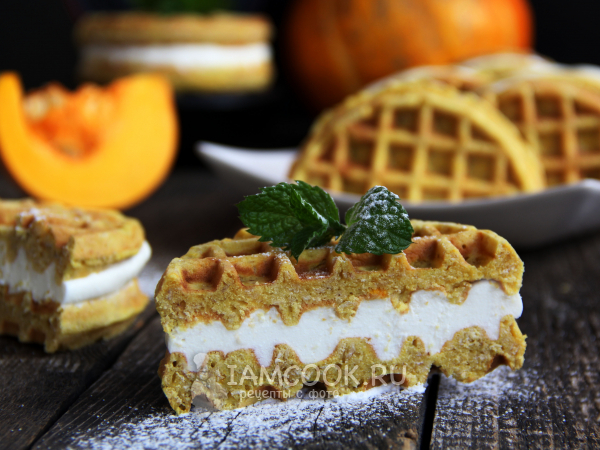 Мягкие тыквенные вафли с суфле, рецепт с фото
