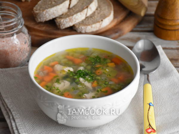 Суп с индейкой и булгуром, рецепт с фото