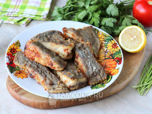 Жареная камбала кусочками на сковороде, рецепт с фото