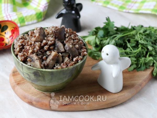 Гречка с куриной печенью и грибами, рецепт с фото