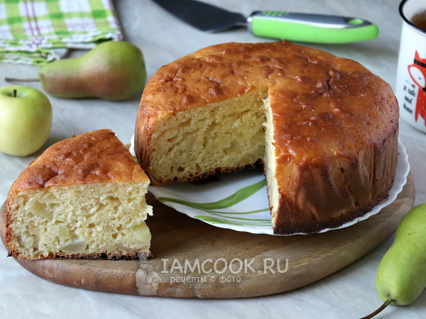 Пирог с яблоками и грушами на кефире, рецепт с фото