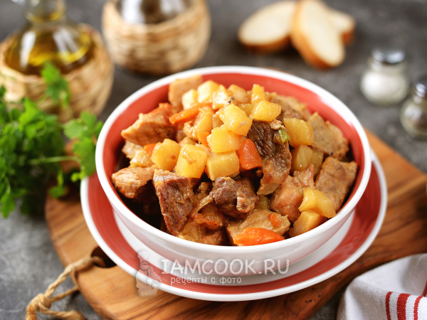 Жареная репа с мясом, рецепт с фото