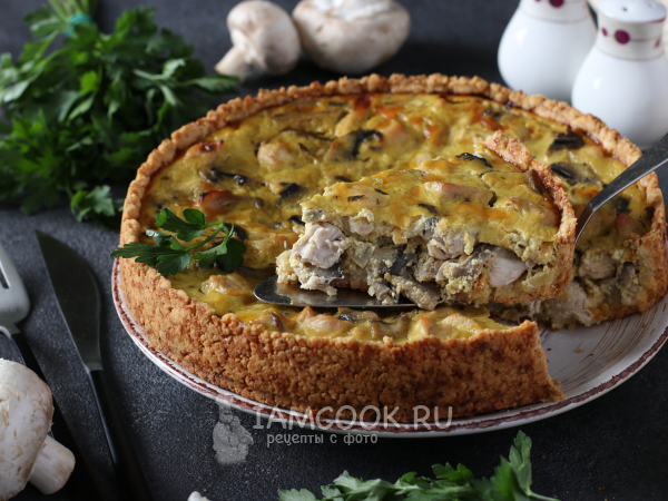 Киш с индейкой и грибами, рецепт с фото
