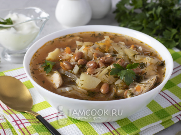 Щи с консервированной фасолью в томатном соусе, рецепт с фото