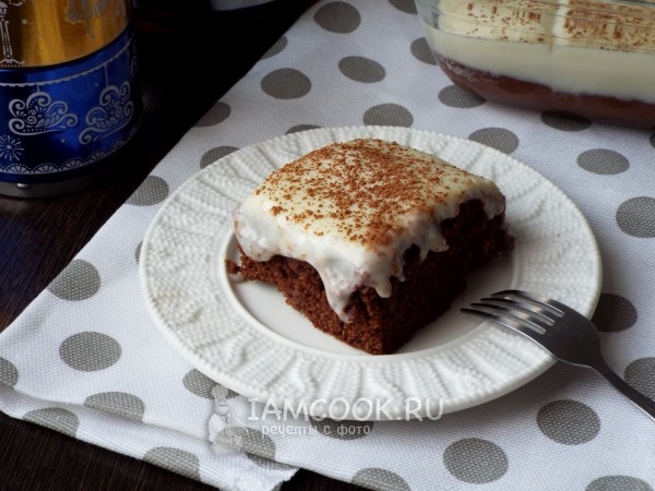Мокрый шоколадный кекс по-турецки (с заварным кремом), рецепт с фото