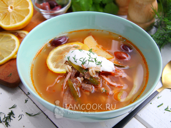 Солянка с перловкой, рецепт с фото