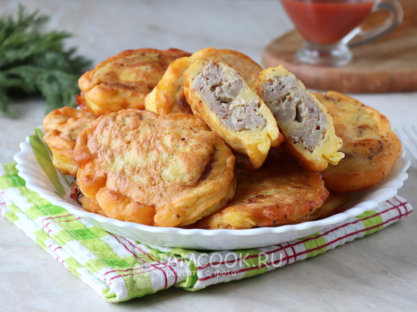 Мясной рулет с сыром в кляре (из фарша), рецепт с фото