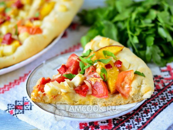 Пицца с персиками, рецепт с фото