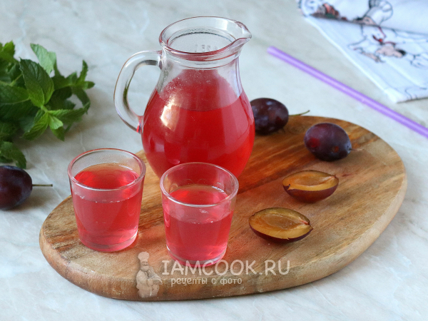 Компот из слив в мультиварке, рецепт с фото