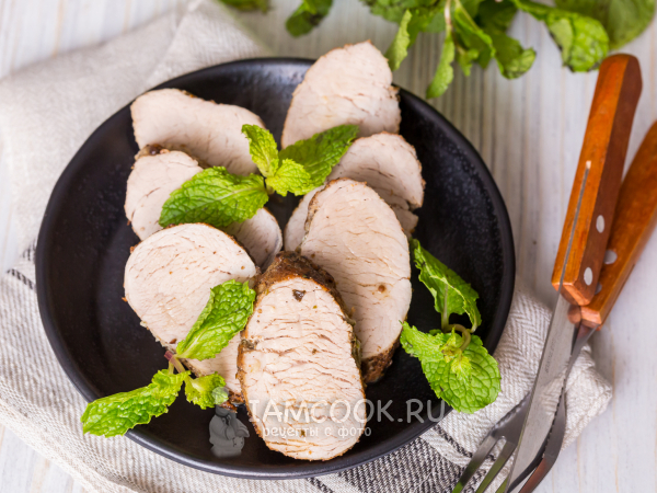 Свиная вырезка в духовке в фольге, рецепт с фото