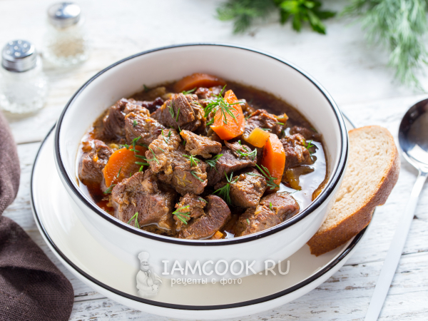 Томленая говядина в квасе, рецепт с фото