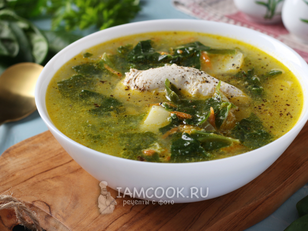 Куриный суп со шпинатом и яйцом, рецепт с фото