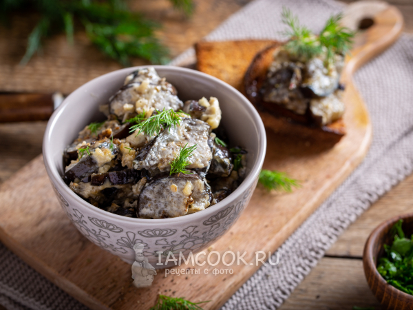 Тушеные баклажаны с майонезом и чесноком, рецепт с фото