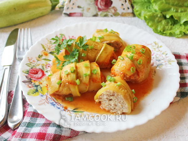 Голубцы из кабачка с фаршем, рецепт с фото