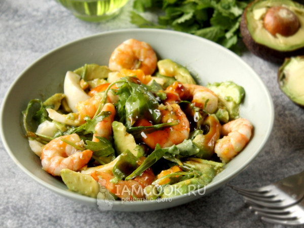 Салат с креветками, авокадо и рукколой, рецепт с фото