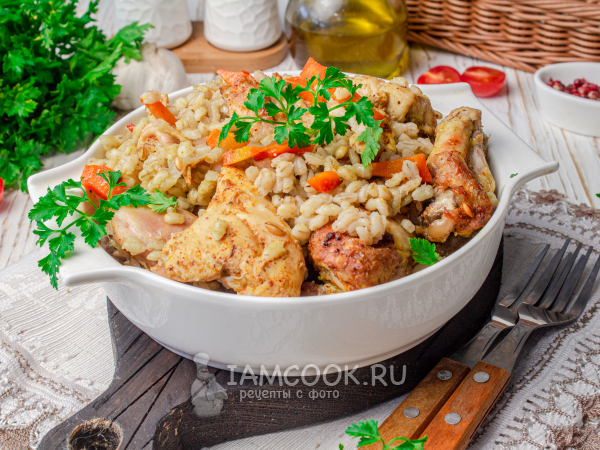 Курица с перловкой в духовке в рукаве, рецепт с фото