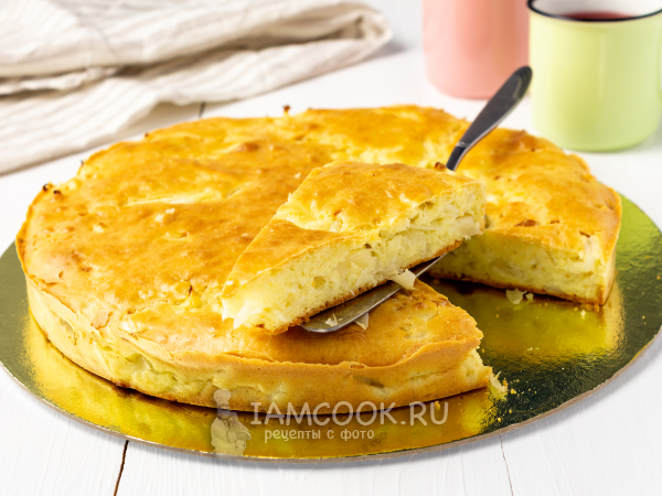 Шарлотка с капустой, рецепт с фото