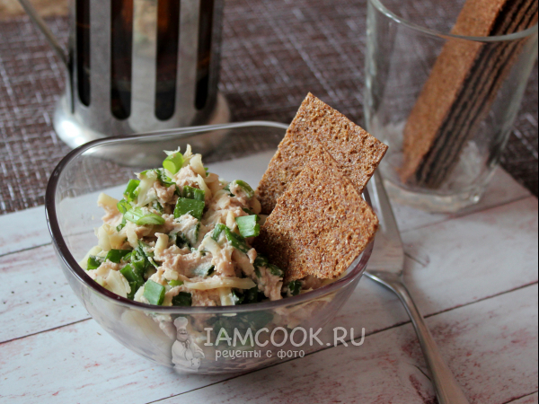 Салат из паштета печени трески, рецепт с фото