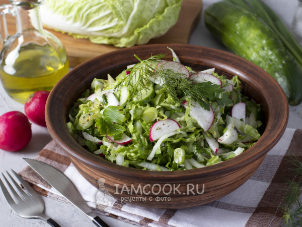 Салат с пекинской капустой, огурцом и редиской, рецепт с фото