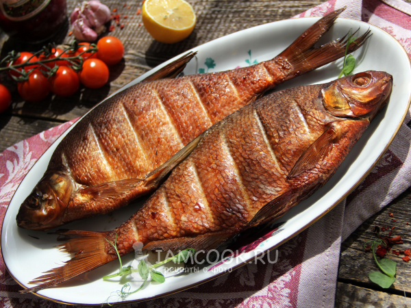 Лещ горячего копчения, рецепт с фото