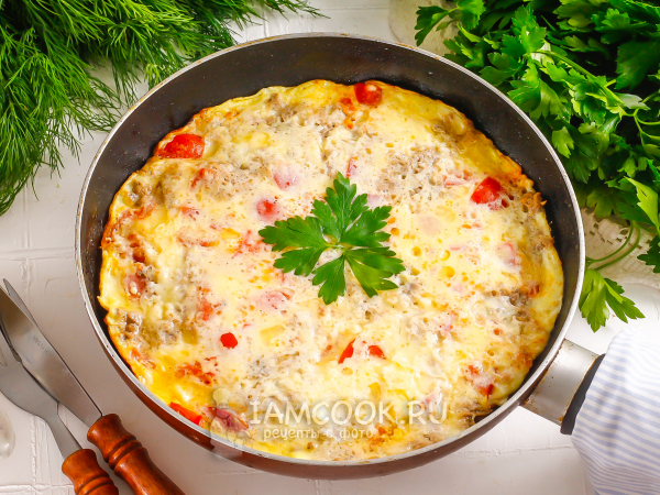 Омлет с консервированным тунцом, рецепт с фото