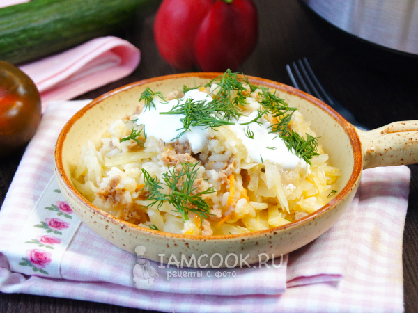 Ленивые голубцы слоями в мультиварке, рецепт с фото