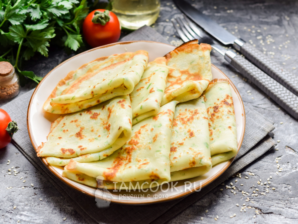 Луковые блины, рецепт с фото