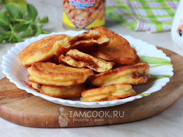 Оладьи со сгущенкой, рецепт с фото