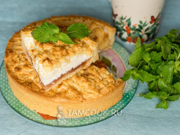 Песочный пирог с суфле, рецепт с фото